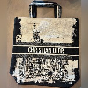 Christian Dior 2024 New York canvas tote